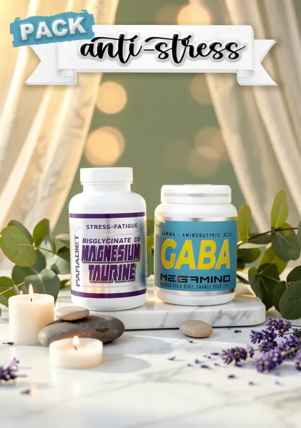 Pack anti-stress: deux compléments en flacons sur socle, décor zen avec bougies et galets, ambiance relaxation.